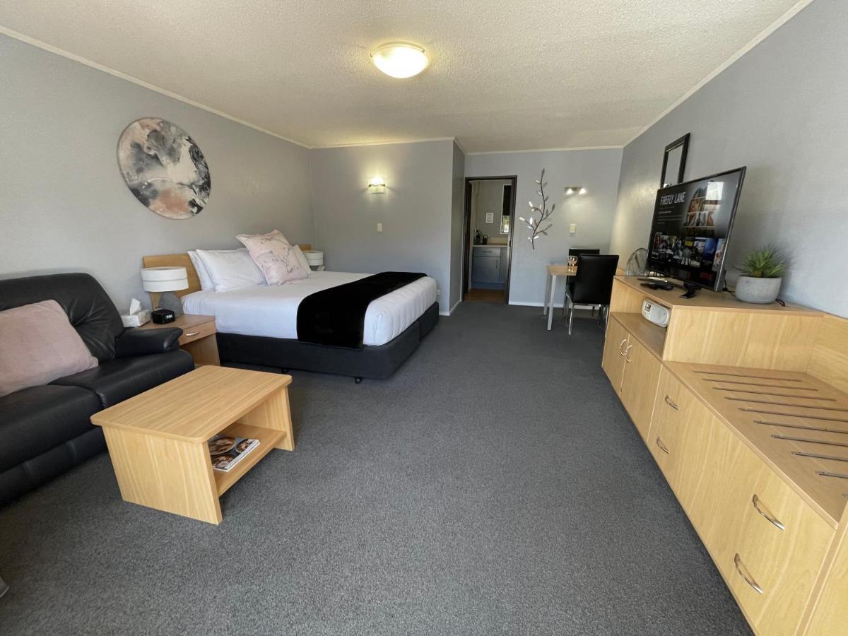 Hacienda Motor Lodge Palmerston North Eksteriør bilde