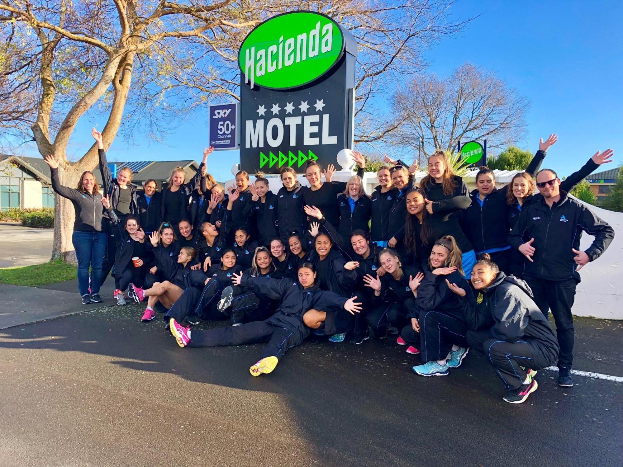 Hacienda Motor Lodge Palmerston North Eksteriør bilde