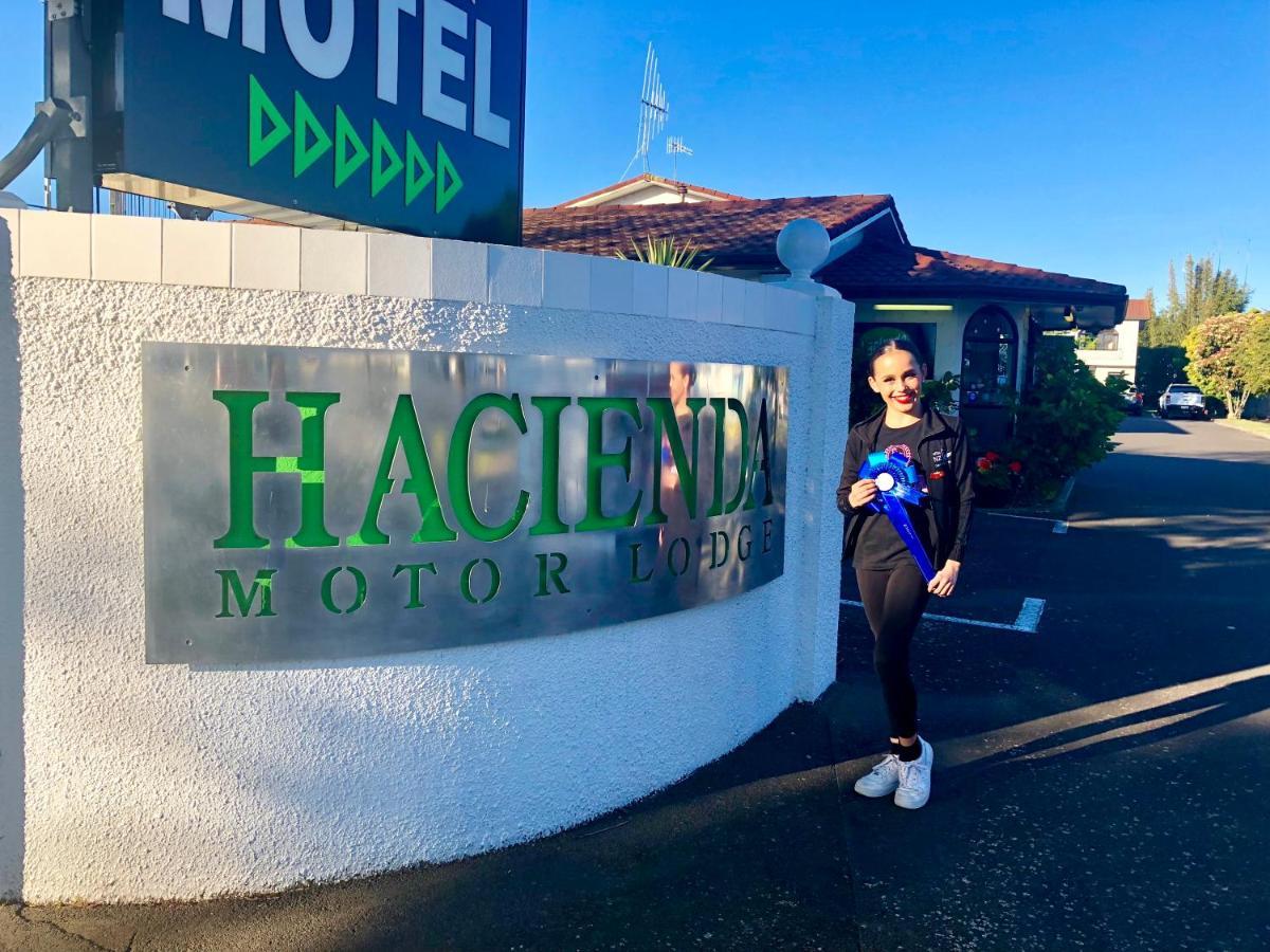Hacienda Motor Lodge Palmerston North Eksteriør bilde